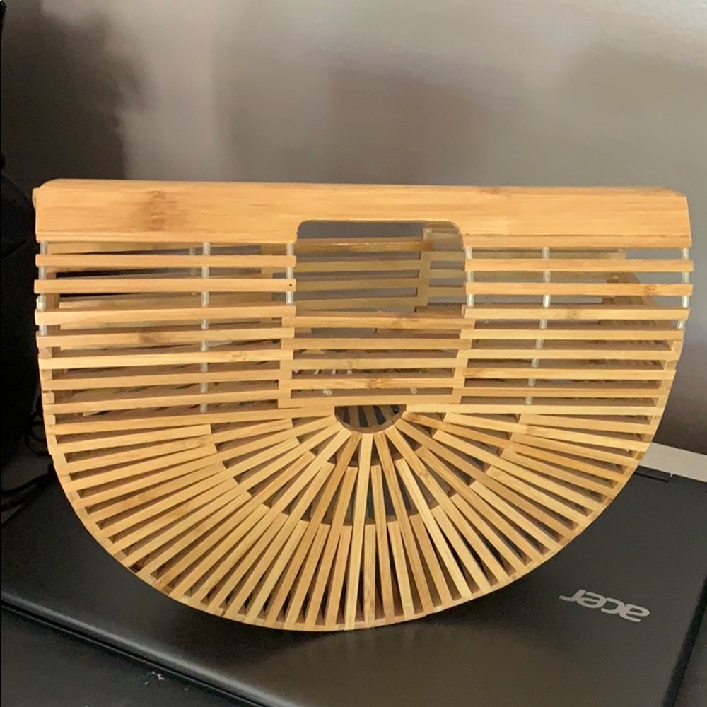 Very fun purse